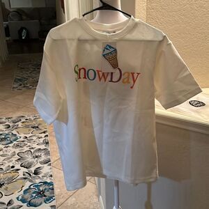 Snowday Men’s Medium Graphic Tee T Shirt Pullover White Short Sleeve Colorful NW